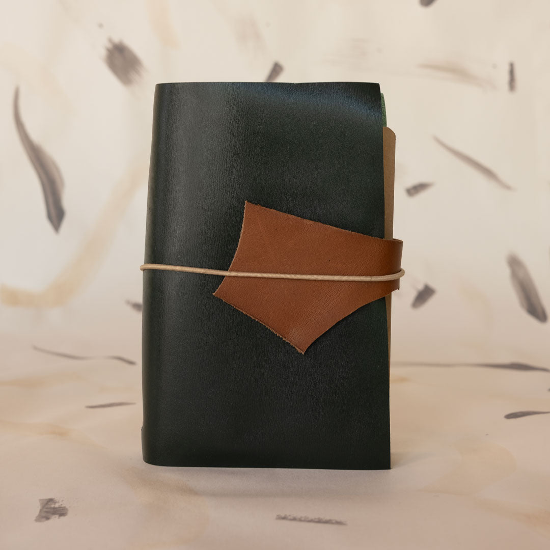 El Viajero — Leather Pocket Journal
